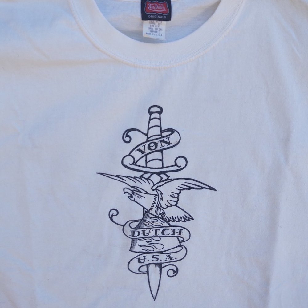 Von Dutch Front Graphic Men’s White XL T-shirt Made in U.S.A., NEW, Older Design